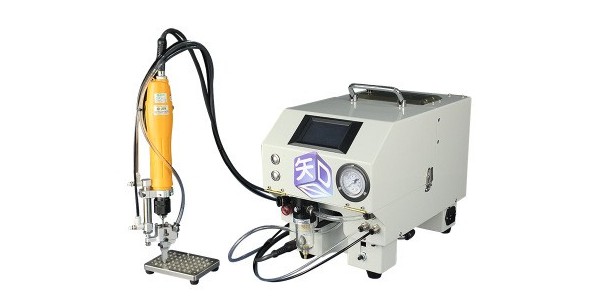 自動(dòng)螺絲供料器是什么？有什么優(yōu)勢(shì)？-堅(jiān)豐股份